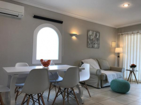 Отель Apartaments Neàpolis  Ла-Эскала